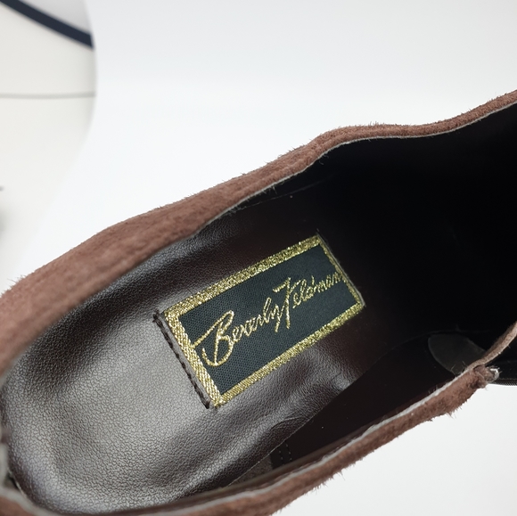 Beverly Feldman Booties brown suede snake print wedge 4" zipped up almond toe 7 - Picture 6 of 15